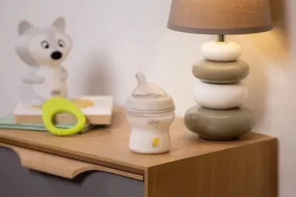 Imagen 2 de 8 de Mamadera Chicco Natural Feeling 150ml 0m+ Flujo Lento