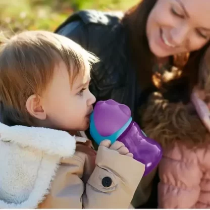 Imagen 7 de 7 de Vaso Avent Straw Cup 200ml +9m