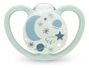 Miniatura 3 de 4 de Set 2 Chupetes Nuk Space Night Luminoso Talle 2 (6 a 18 meses)