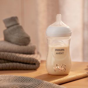 Miniatura 3 de 3 de Mamadera Avent Natural Response 260 mL Jirafa