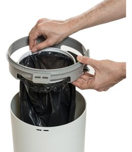 Miniatura 2 de 6 de Tacho de basura para pañales con tapa y control de olores