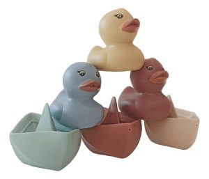 Miniatura 4 de 5 de Set De Baño Lanzan Agua Barcos Y Patitos