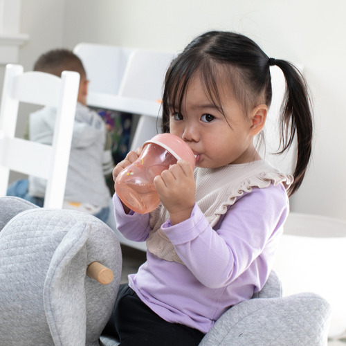 Imagen 3 de 4 de Chicco Vaso De Aprendizaje 6m+ Rosa 200ml