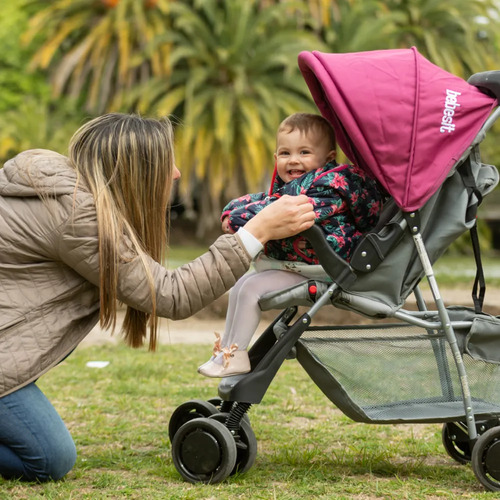 Imagen 5 de 5 de Cochecito Bebesit Travel System Con Huevito Eos Verde Color Verde