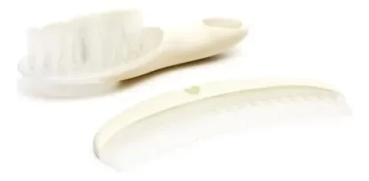 Imagen 1 de 1 de Cepillo + Peine Baby Innovation Color Blanco