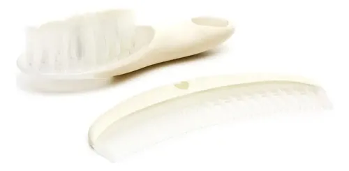 Imagen 1 de 1 de Cepillo + Peine Baby Innovation Color Blanco