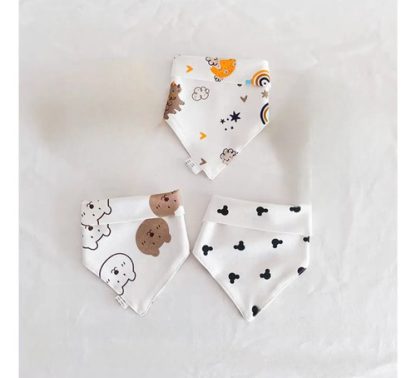 Imagen 1 de 3 de Babero Bandana Bebé Algodón Estampado Suave Absorbente Surtido