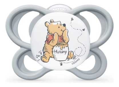 Imagen 3 de 4 de Set 2 Chupetes Nuk Perfect Match Air 0-6m Winnie Pooh Gris